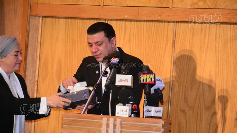 مصطفى كامل، فيتو