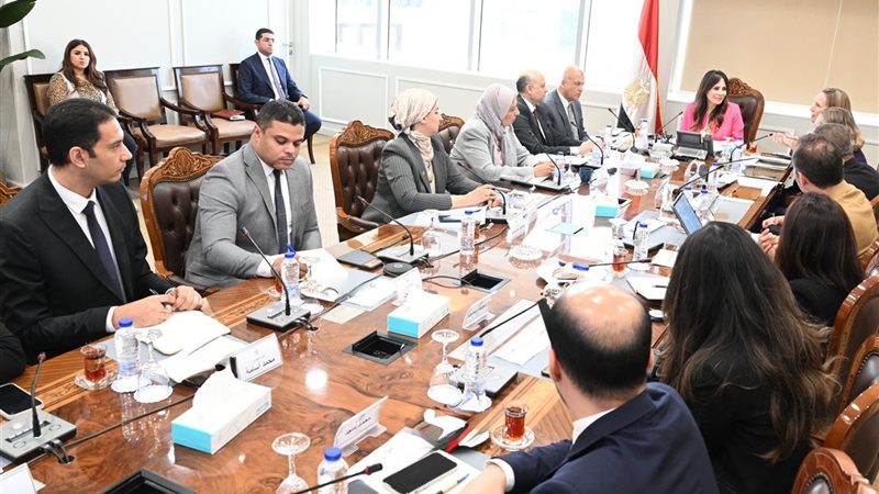 اجتماع وزيرة الإسكان