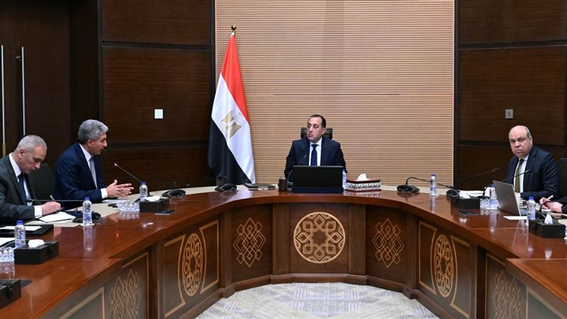 اجتماع برئاسة د.مصطفى