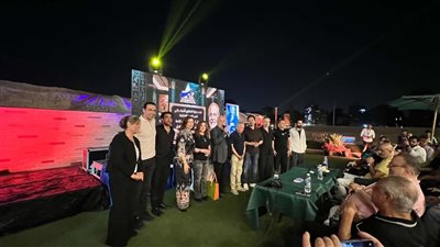 أشرف زكي يفتتح قاعة الفنان ياسر صادق بنادي نقابة الممثلين