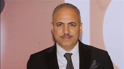 رئيس مجلس أمناء مدينة بدر يواصل متابعة مطالب سكان الحي السادس لوضع حلول شاملة للمشكلات