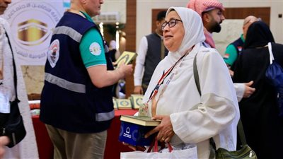 وصول 10 آلاف حاج من الجمعيات الأهلية إلى مكة والمدينة (صور)