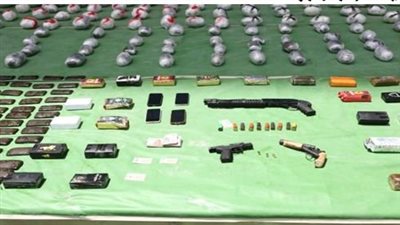  أخبار الحوادث اليوم: إحباط محاولة تهريب 1.2 طن حشيش وهيدرو بالقاهرة.. مصرع 3 أشخاص في حريق بأوسيم.. حادث إطلاق نار بأسيوط.. إحالة سائق سيارة علم إسرائيل في كرداسة للمحاكمة