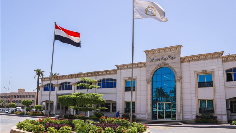 ميناء دمياط.. فيتو