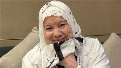 كرم من ربنا، دموع فرحة حجاج القرعة تختلط بدعوات المغفرة مع وصولهم الأراضي المقدسة