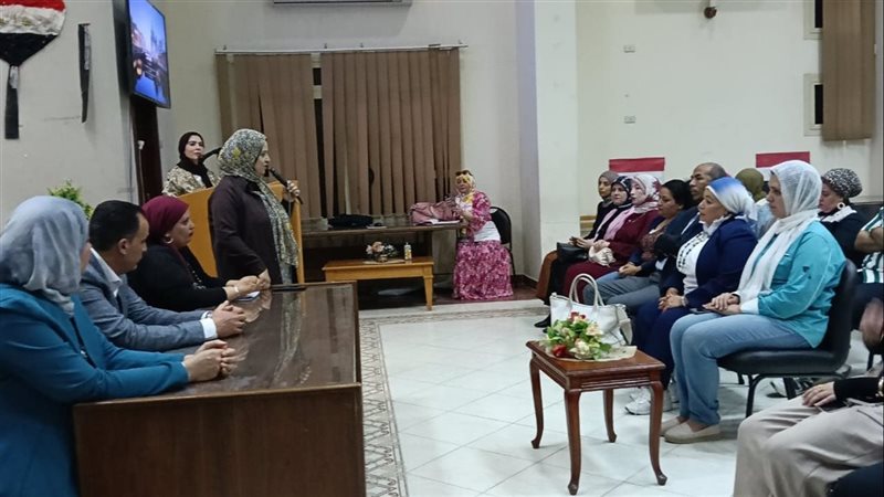 ندوة تثقيفية موسعة