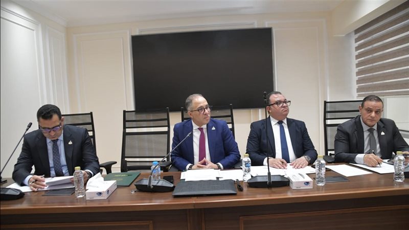 اجتماع لجنة الإسكان