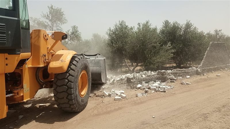 إزالة 20 حالة تعد