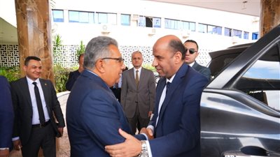 محافظ الدقهلية يستقبل وزير العمل في مستهل جولة لمتابعة ملفات التشغيل وتشجيع الاستثمار
