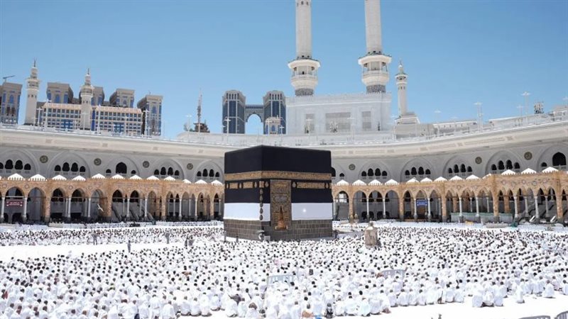 صلاة الجمعة من الحرم