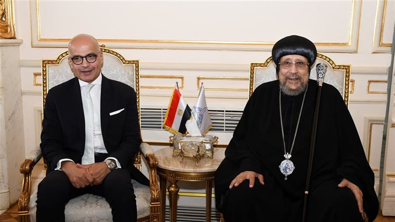 جامعة عين شمس 