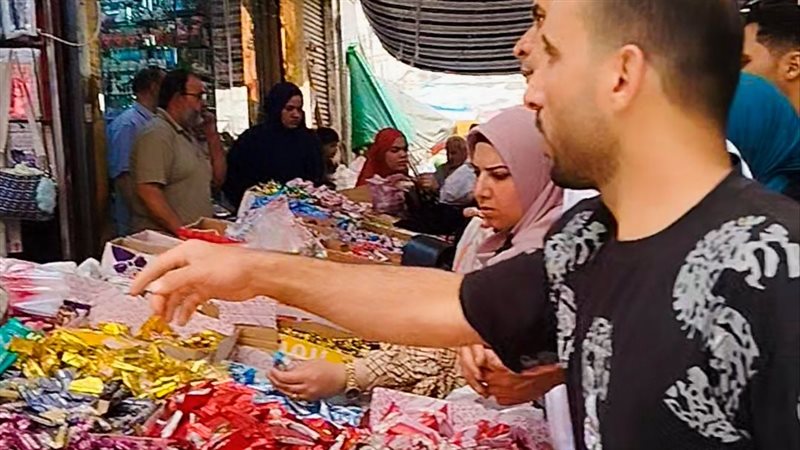  إقبال متزايد على