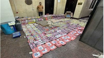 تأجيل محاكمة عاطل بتهمة حيازة مفرقعات والاتجار في الألعاب النارية بمصر الجديدة