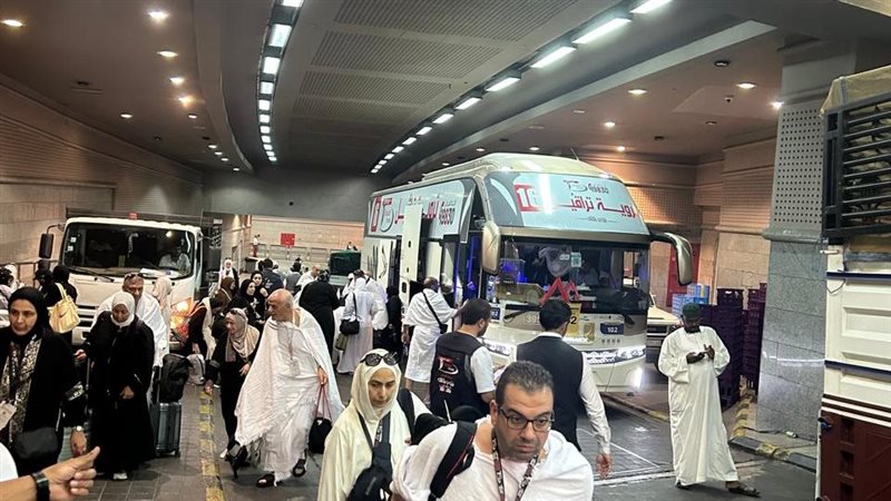 تصعيد حجاج السياحة