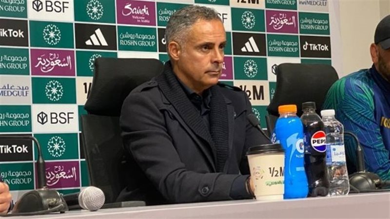 جوزيه جوميز، فيتو