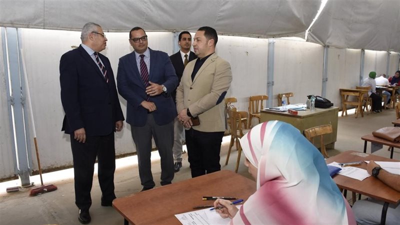 جامعة عين شمس، فيتو