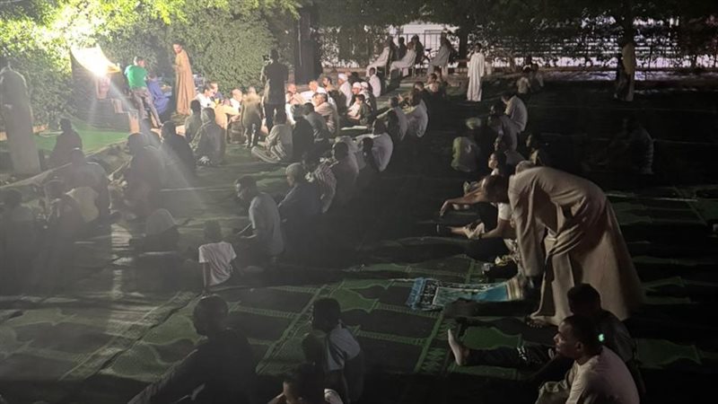 استعدادات مكثفة بساحات