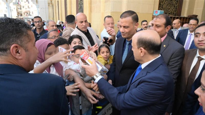 محافظ الغربية يشارك