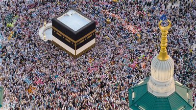 مشاهد توثق أداء ضيوف الرحمن مناسك الحج في الحادي عشر من ذي الحجة (صور)