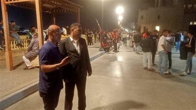 نائب محافظ الدقهلية يتفقد ممشى النيل الجديد ليلا لمتابعة احتفالات المواطنين بالعيد