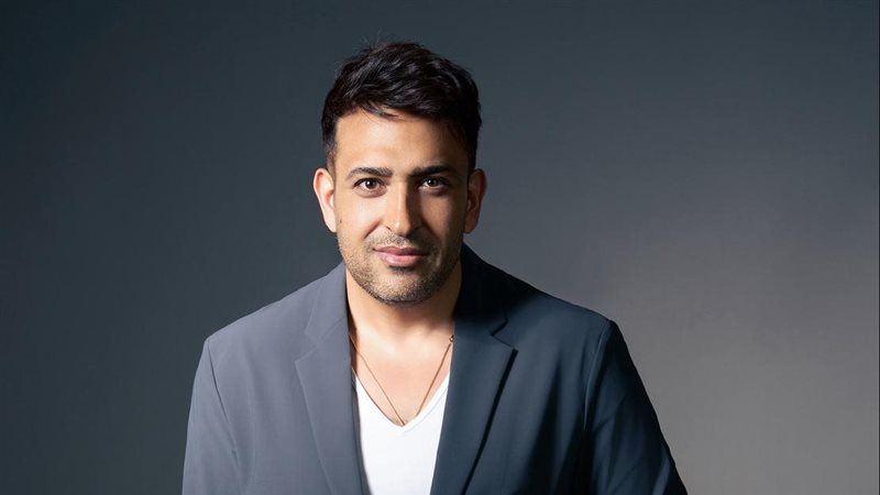 الشاعر تامر حسين