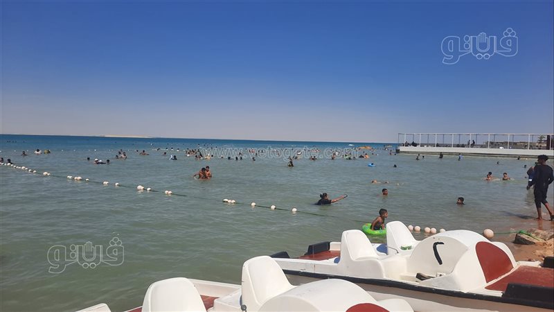 إقبال على شواطئ فايد