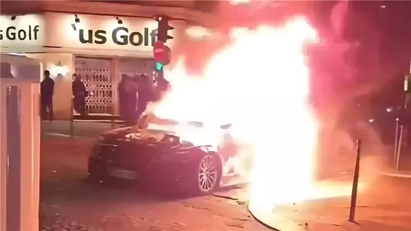 أعمال شغب وفوضى في