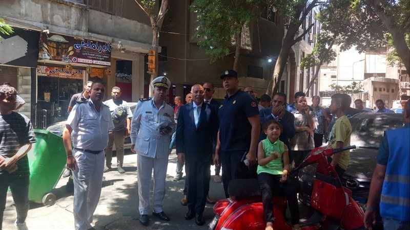 أثناء مرور محافظ