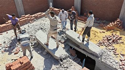 تنفيذ 20 حالة إزالة وإيقاف أعمال بناء مخالف بأحياء الإسكندرية