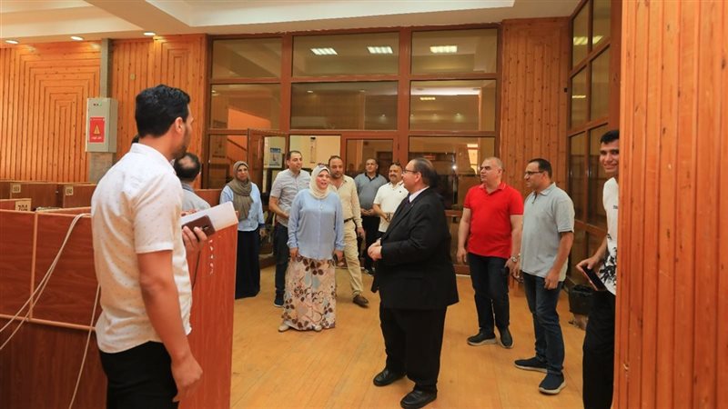 رئيس جامعة كفر الشيخ