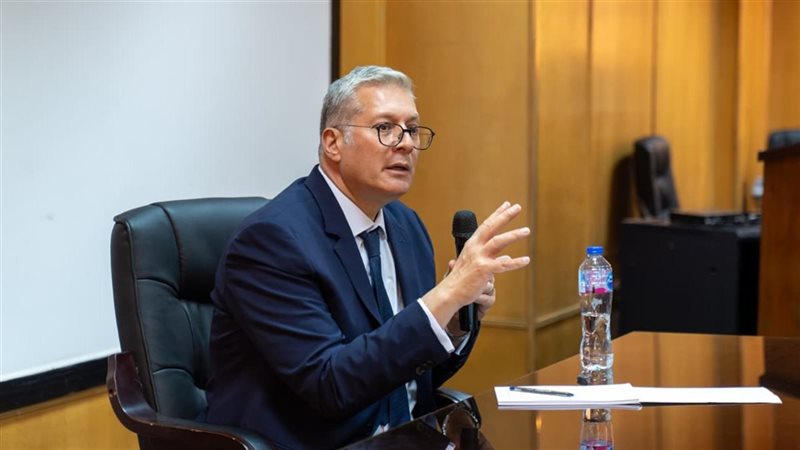 وزير البترول، فيتو