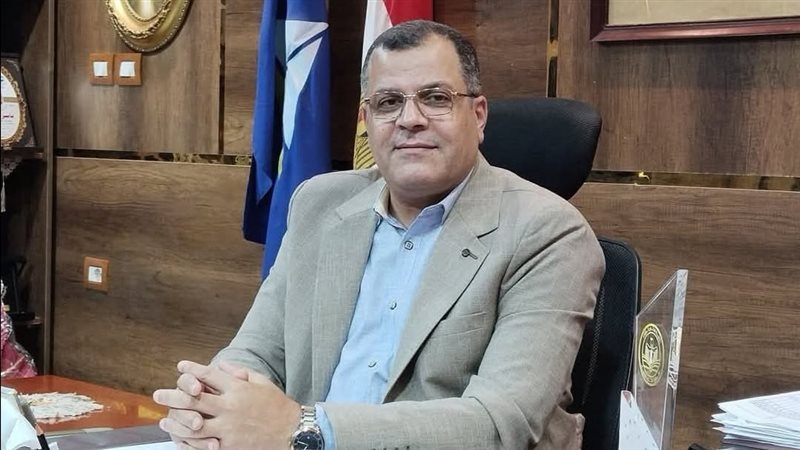 ياسر عماره وكيل وزارة