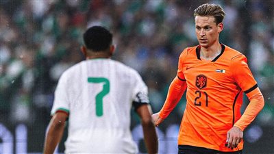 هولندا والجزائر يتعادلان سلبيا في الشوط الأول استعدادا لكأس العالم 