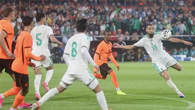 منتخب الجزائر يفوز على هولندا 0/1 استعدادا لكأس العالم 