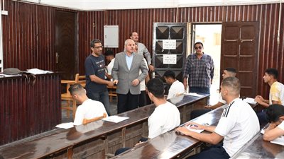 16 لجنة تستقبل 425 طالبًا بالمستوى الرابع في كلية علوم الرياضة بجامعة القناة 