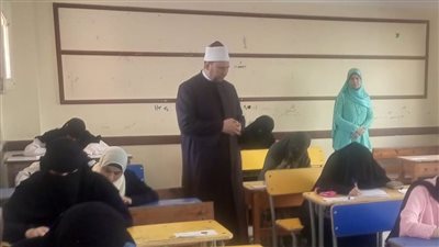 رئيس المنطقة الأزهرية بالإسكندرية: تطبيق التعليمات بلجان الشهادة الثانوية بكل دقة