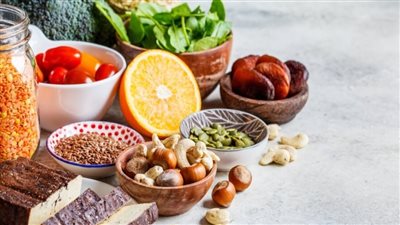 أطعمة تساعد على زيادة الحديد طبيعيًا لتعزيز الصحة العامة