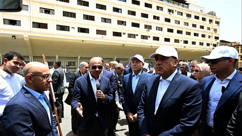 جولة رئيس مجلس الوزراء