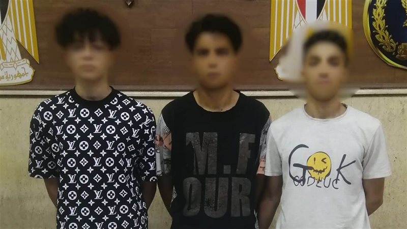 ضبط 3 طلاب لاتهامهم