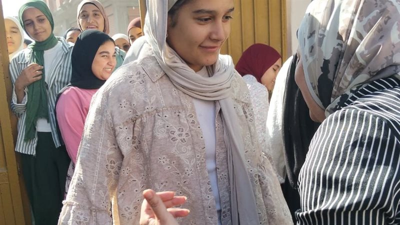 تفتيش الطلاب 