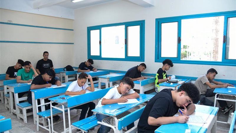 امتحان الجبر للشهادة