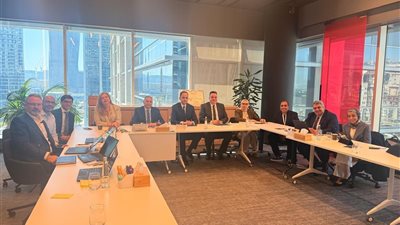 الصحة تناقش خطط التحول الرقمي وتطوير منظومة البيانات 