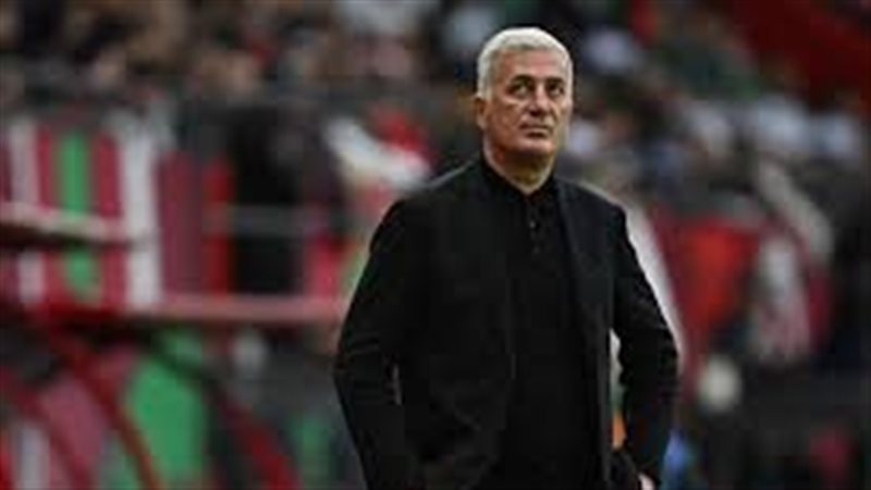 مدرب الجزائر، فيتو