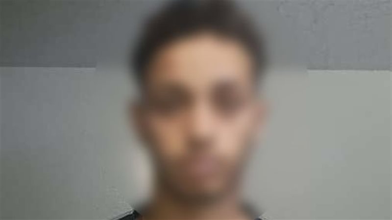 ضبط طالب صور امتحان