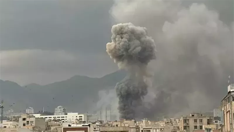 انفجارات في محافظة