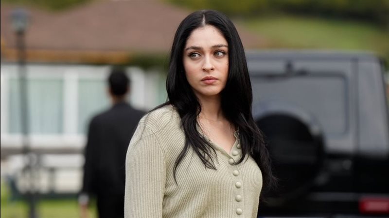 بطلة مسلسل ورود وذنوب،