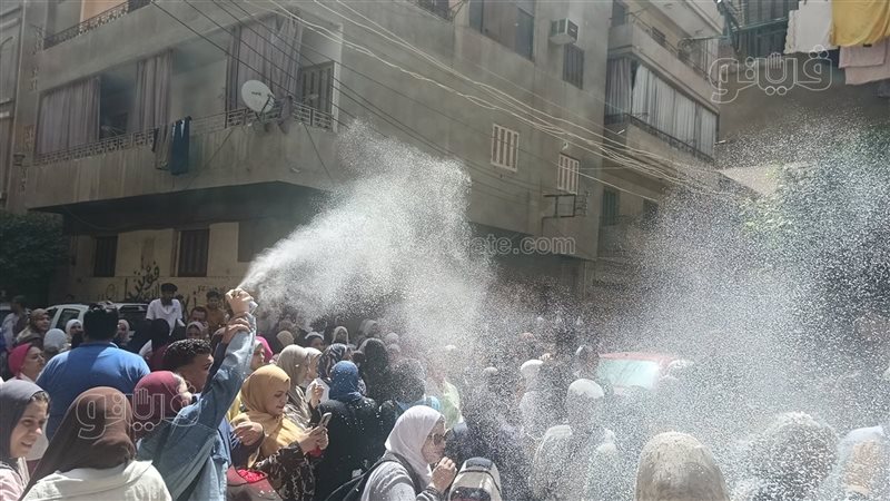 احتفالات طلاب إعدادية
