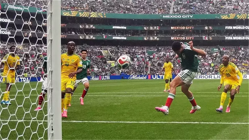  المكسيك وجنوب أفريقيا،