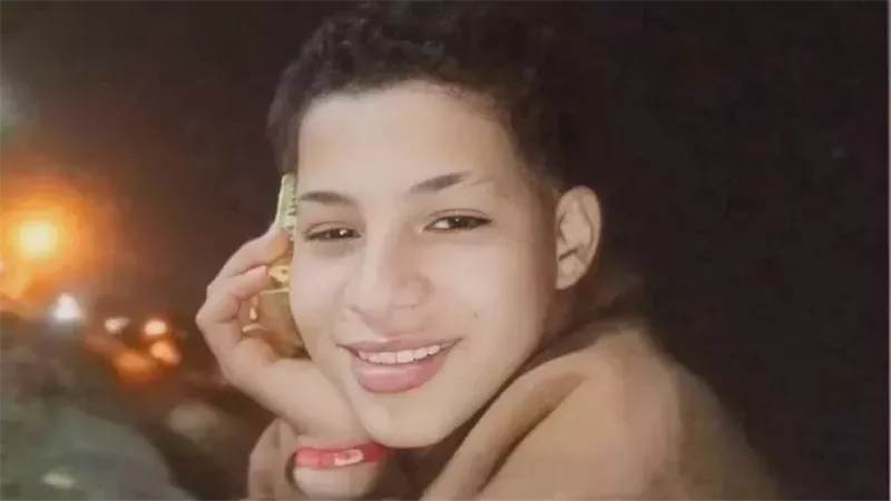 طفل فاقوس