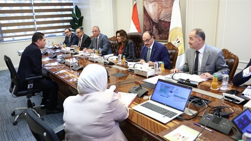 اللجنة العليا لاختيار